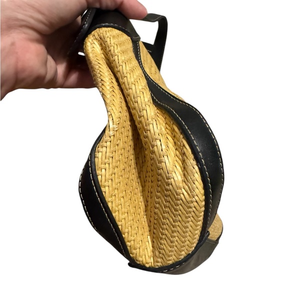 Fossil Women's Straw & Leather Handbag - Picture 10 of 11